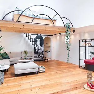 Bed & Breakfast Houseboat
