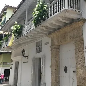 Hotel Casa Mantilla 3-37