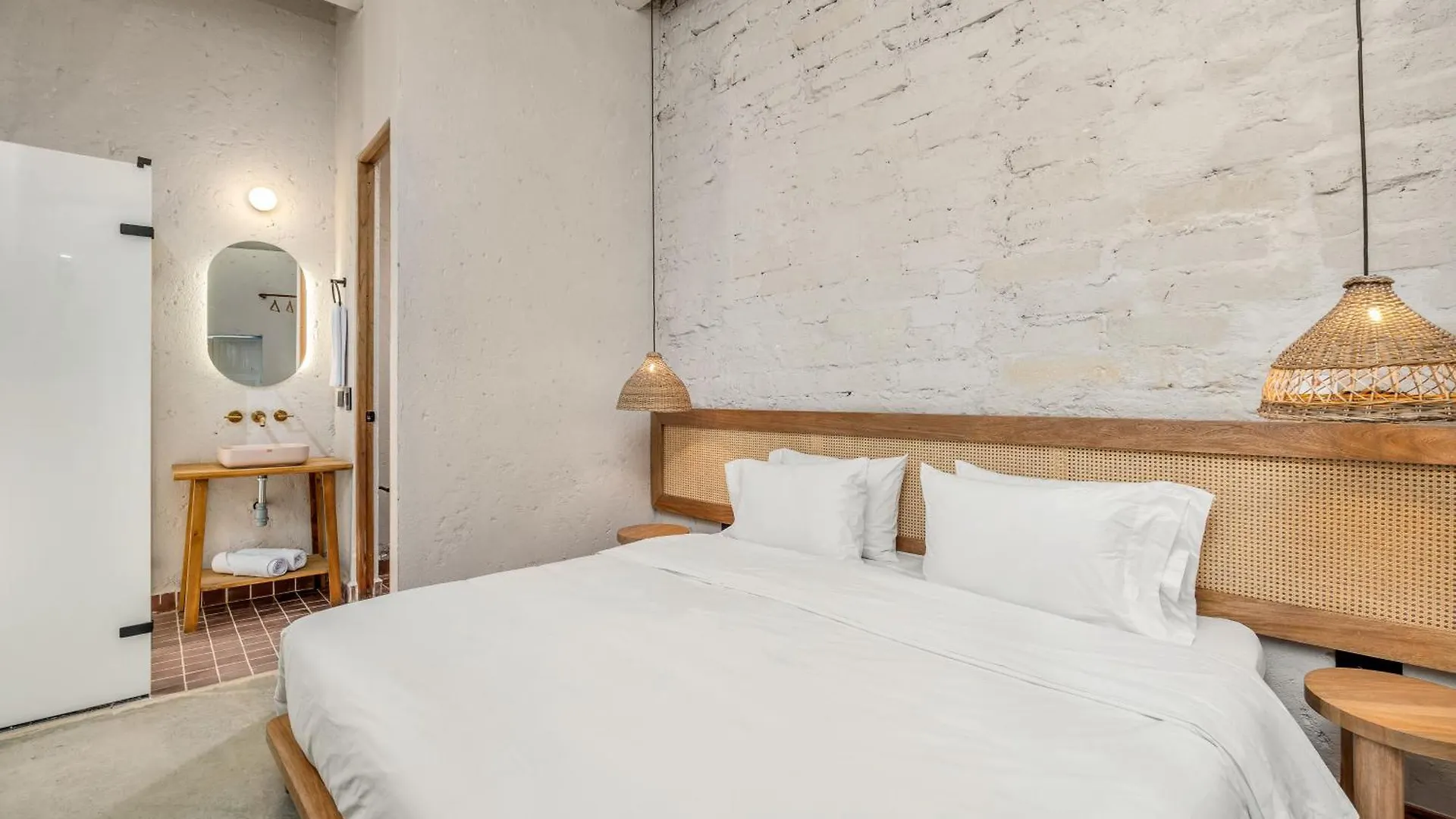 Botanica Casa Hotel Manila By Housy Host Medellin Colombia