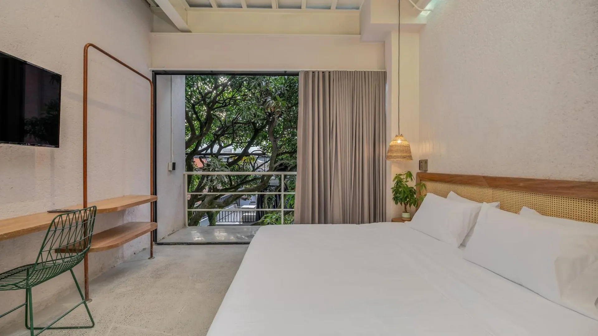 Botanica Casa Hotel Manila By Housy Host Medellin
