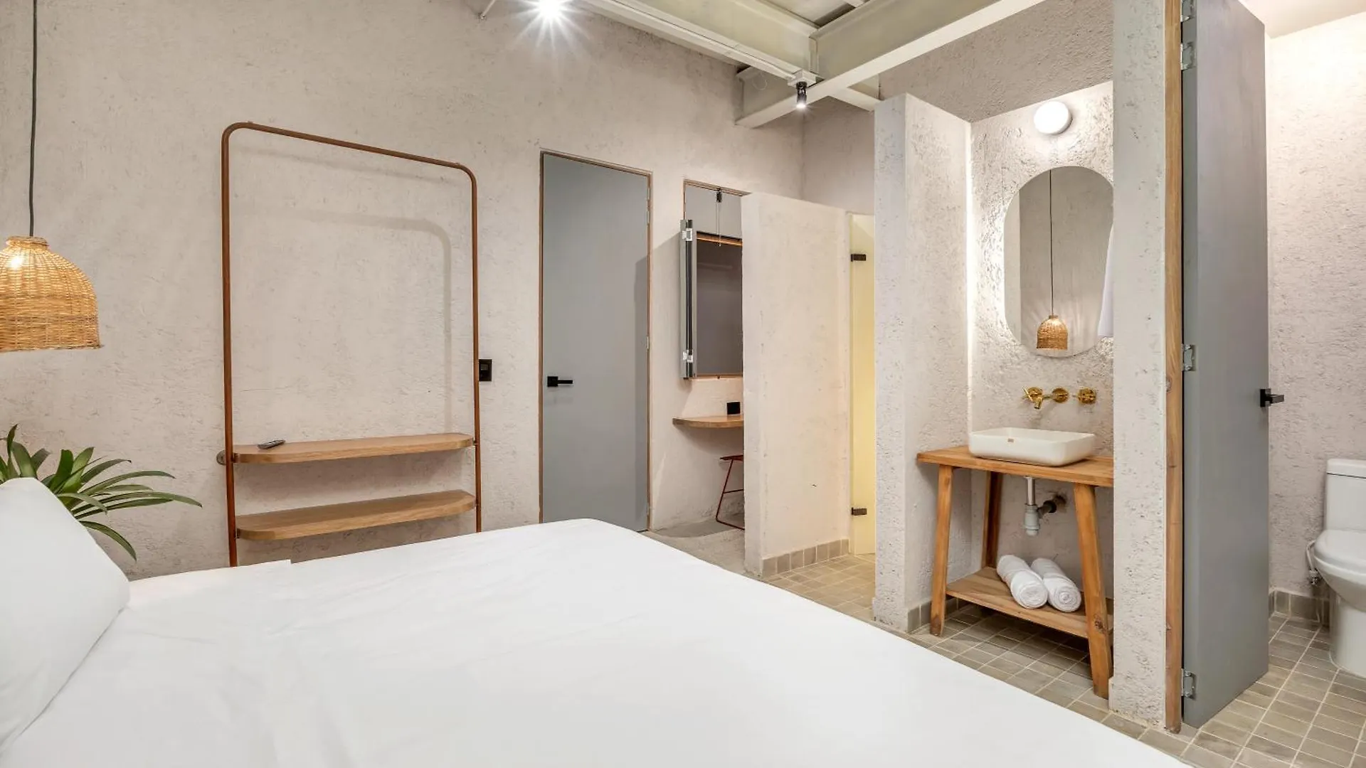 Botanica Casa Hotel Manila By Housy Host Medellin