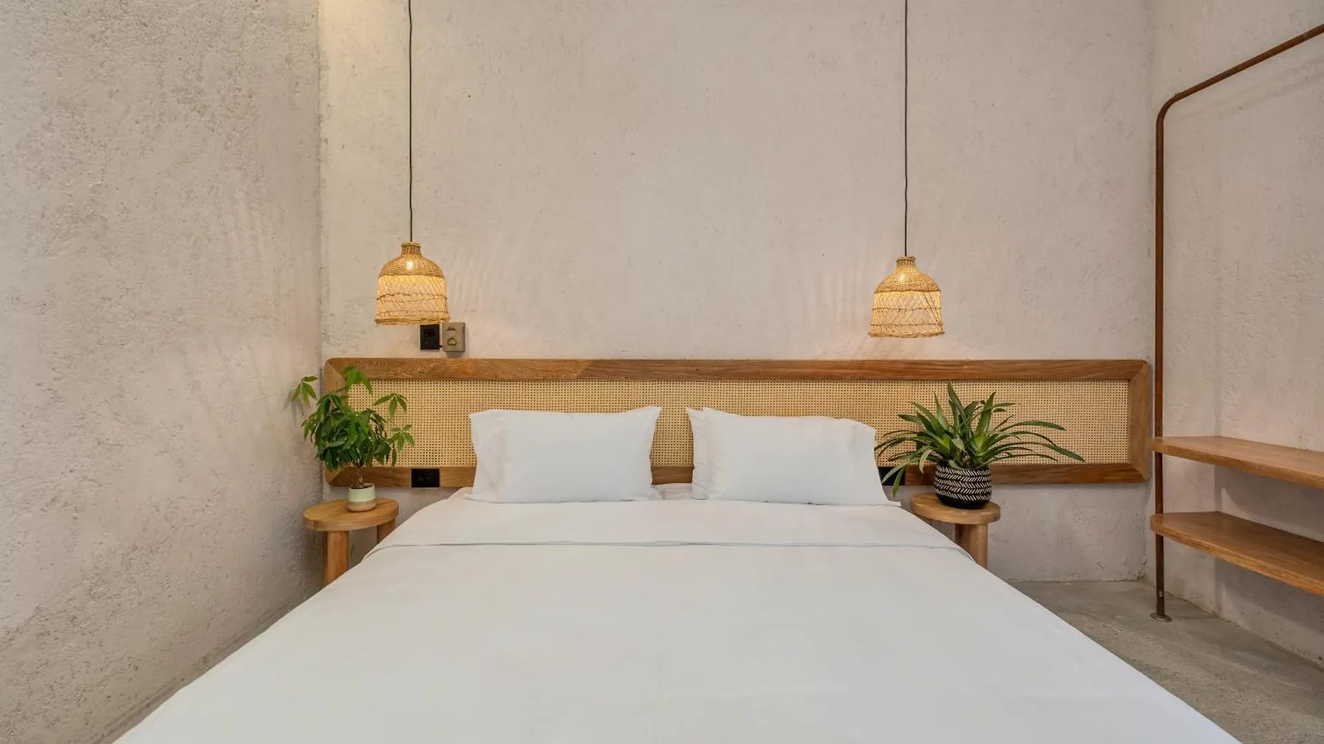 Botanica Casa Hotel Manila By Housy Host Medellín Colombia