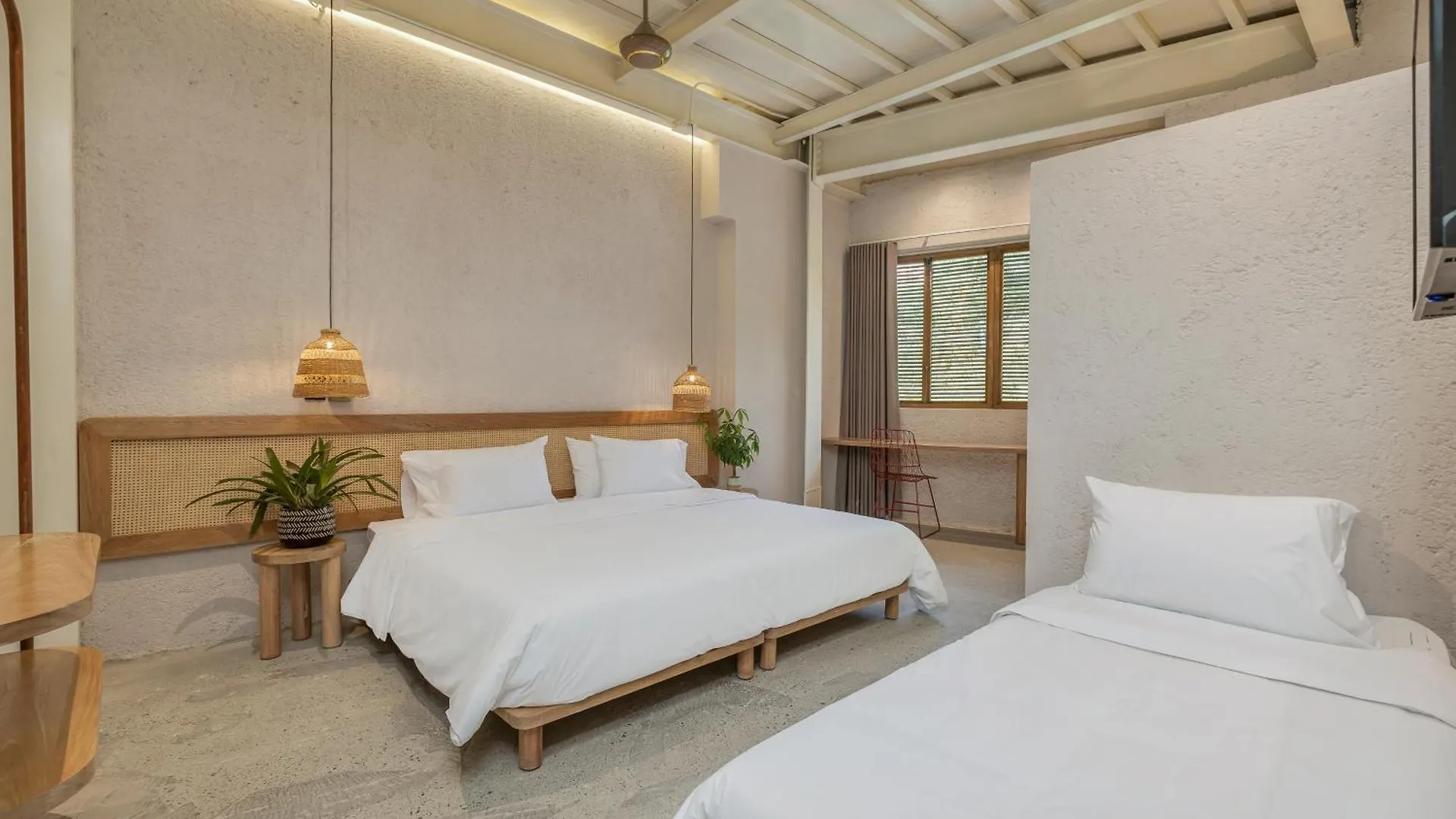 Botanica Casa Hotel Manila By Housy Host Medellin 4*,
