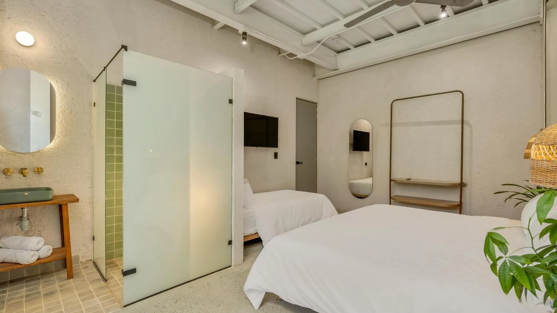 Botanica Casa Hotel Manila By Housy Host Medellin